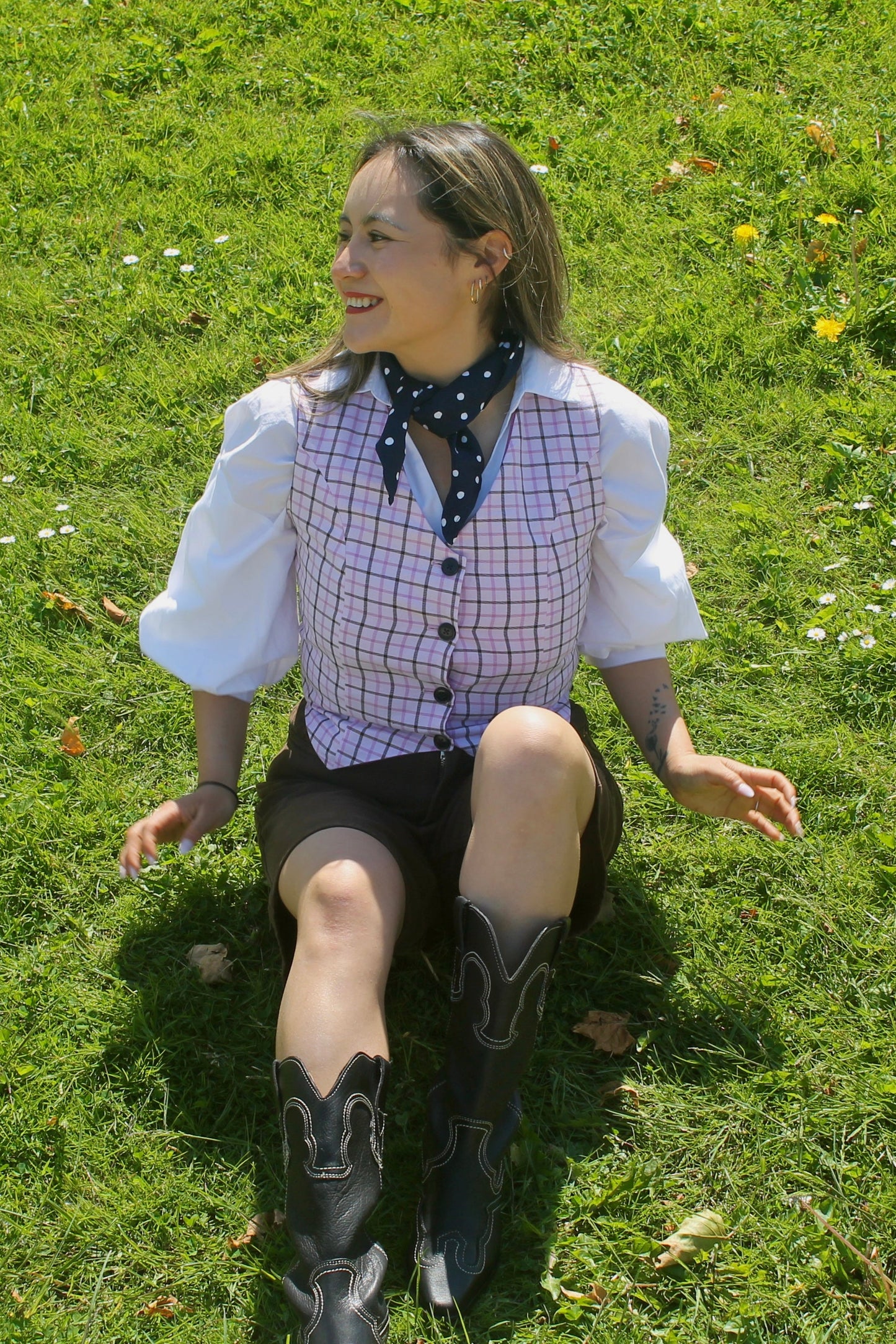 élysée pink vest