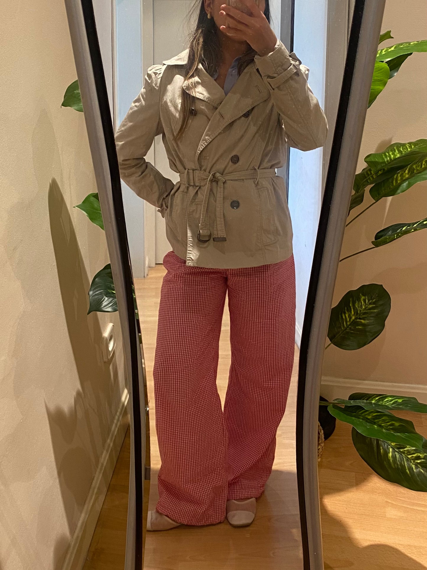grace red pants