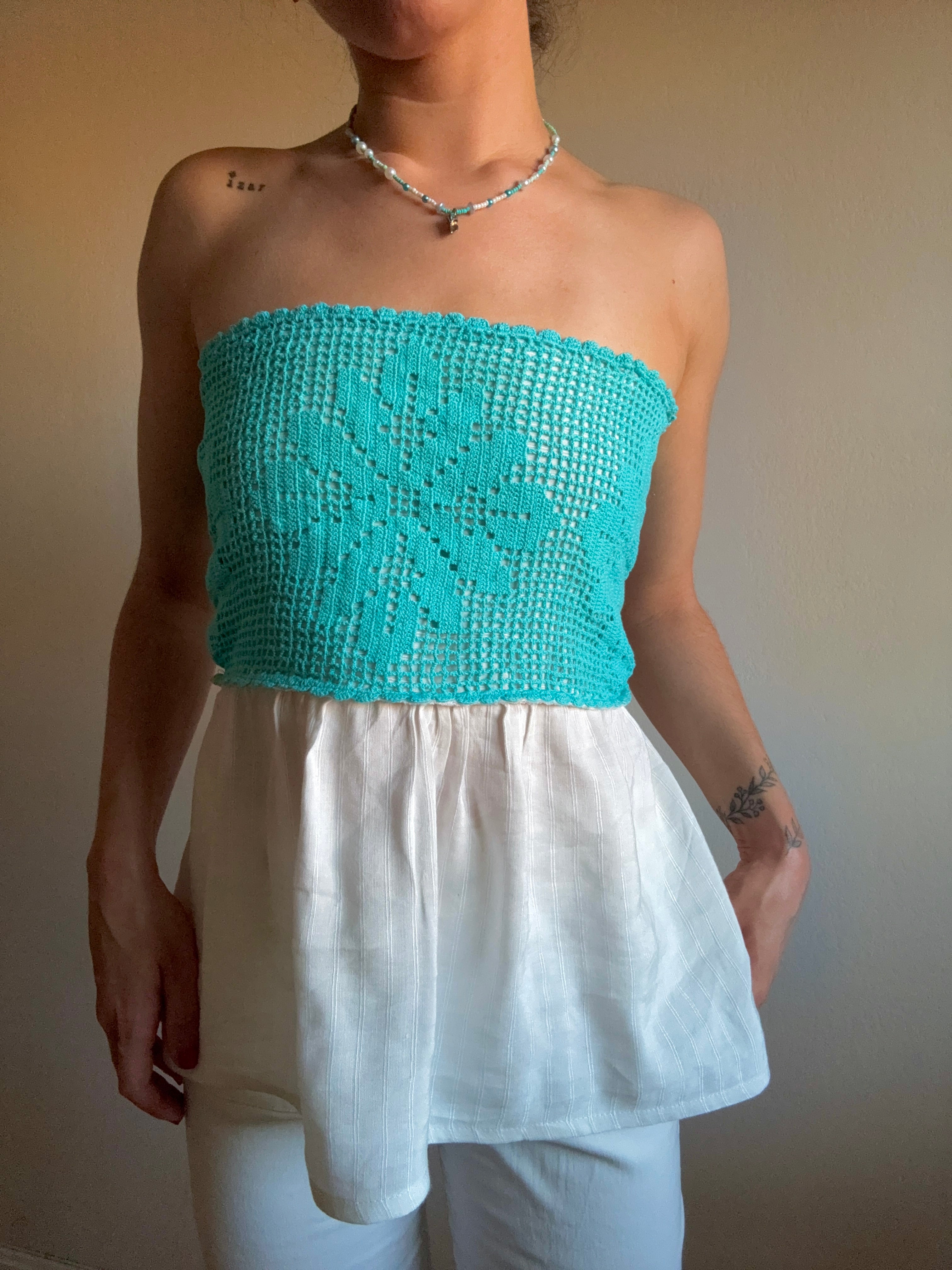 aqua top