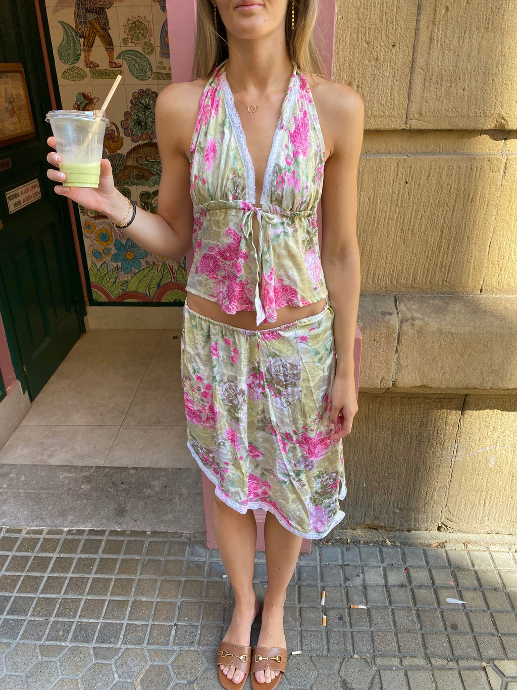 flores skirt