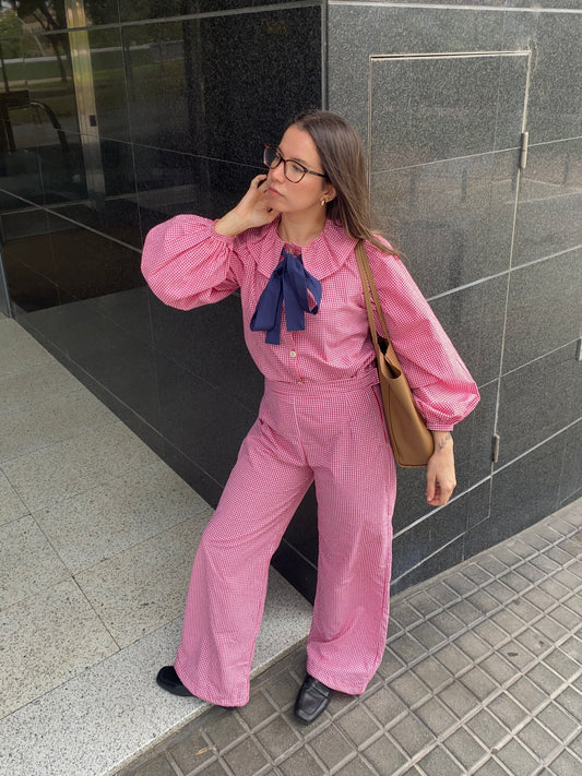 grace red pants